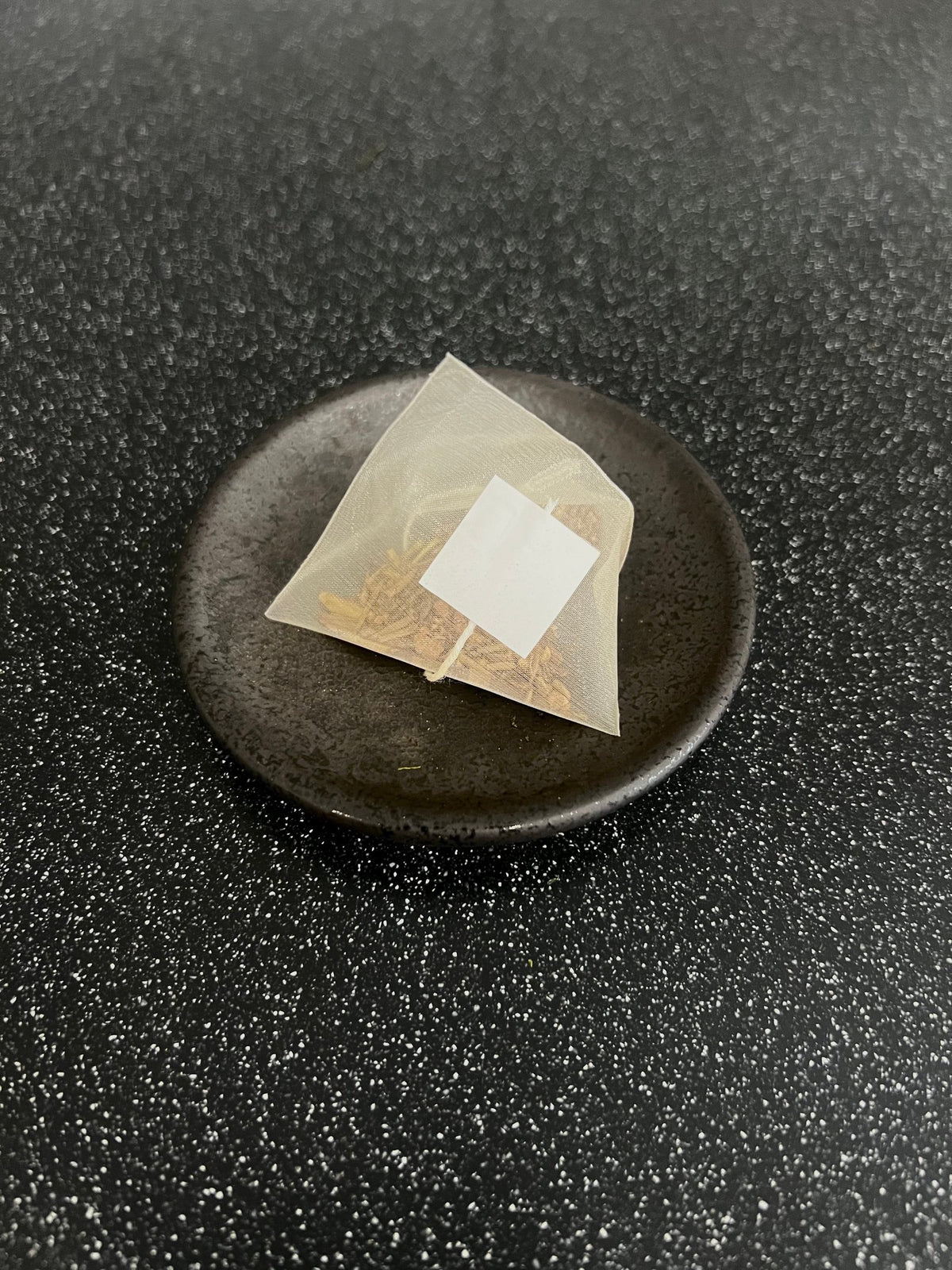 Hojicha with Black Soybean & Brown Rice — canister
