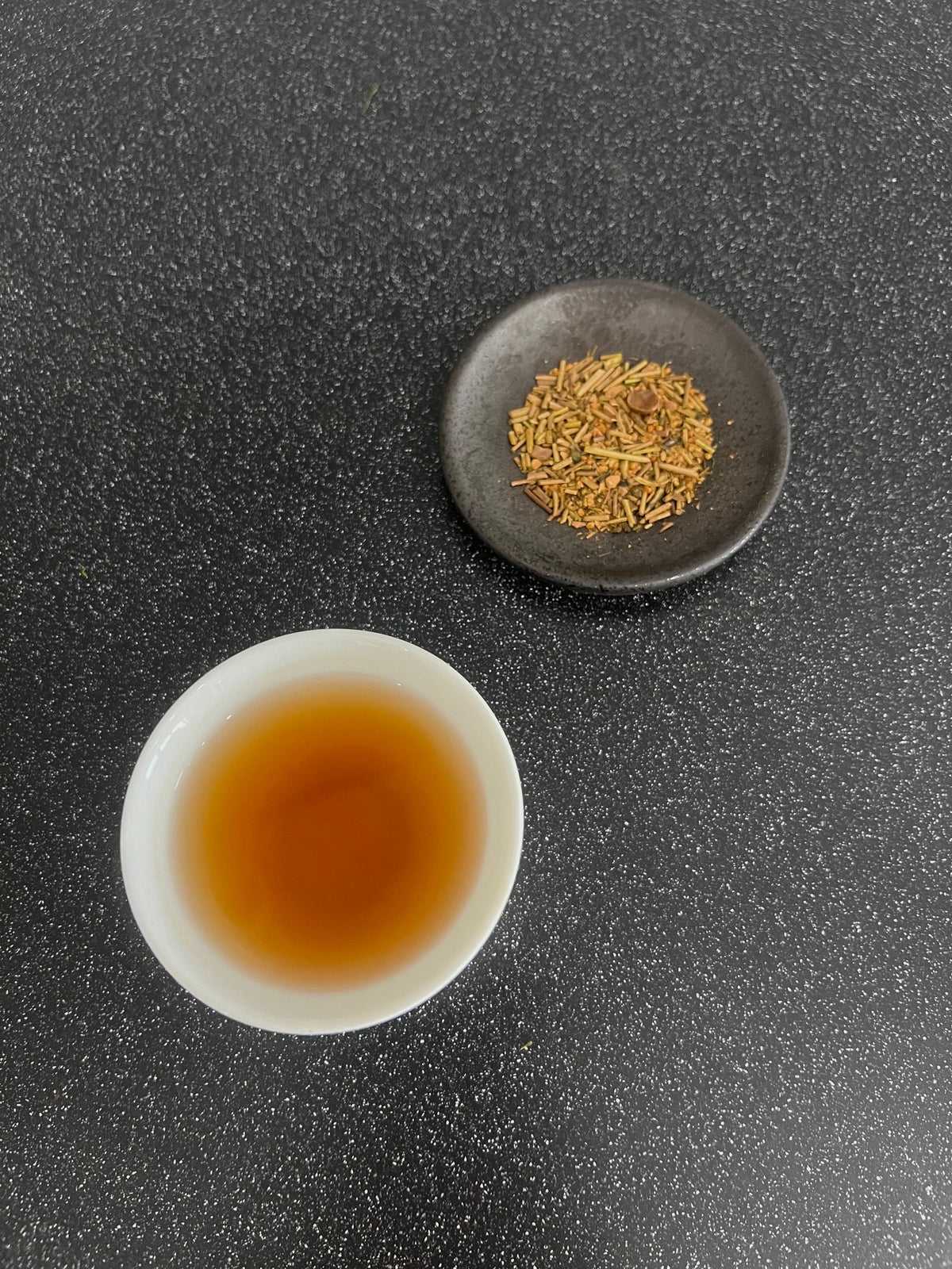 Hojicha with Black Soybean & Brown Rice — canister